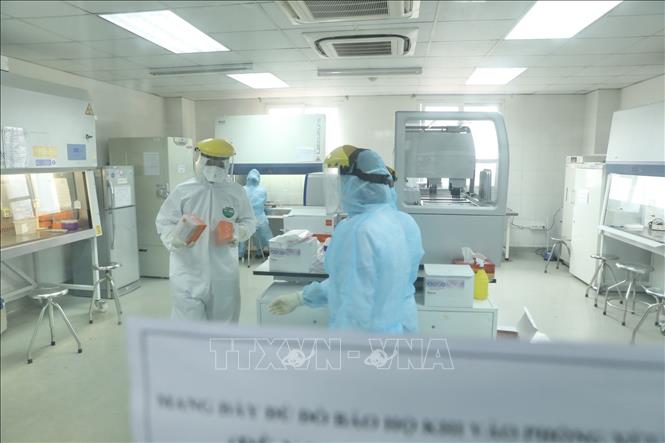 “Chung sức, đồng lòng” thực hiện thắng lợi mục tiêu tạo miễn dịch cộng đồng